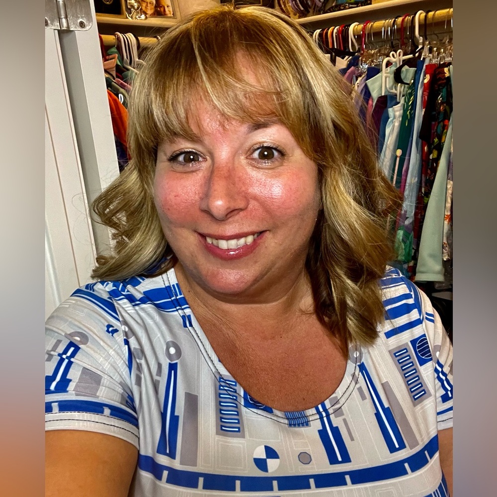 Meet your Posher, Felicity
